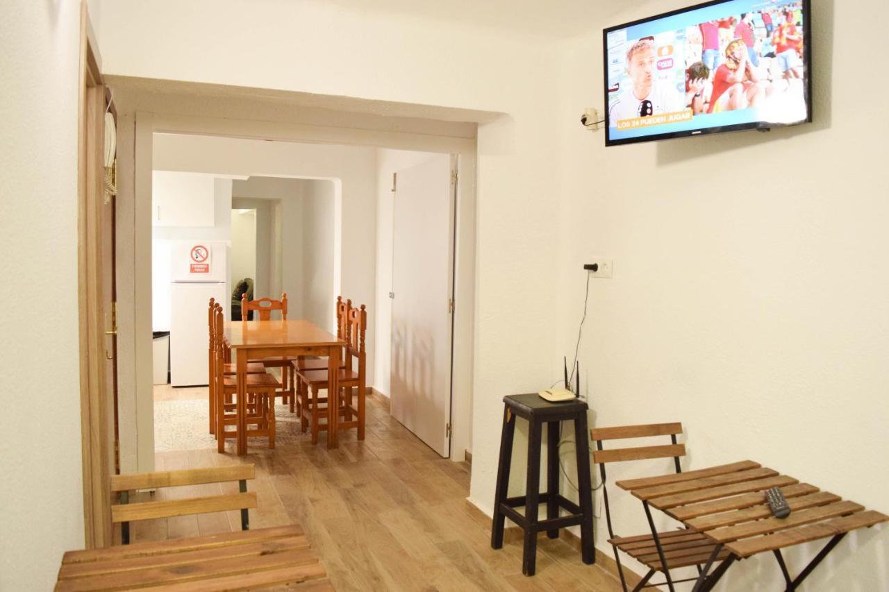 Buena Onda Malaga Apartment Exterior photo
