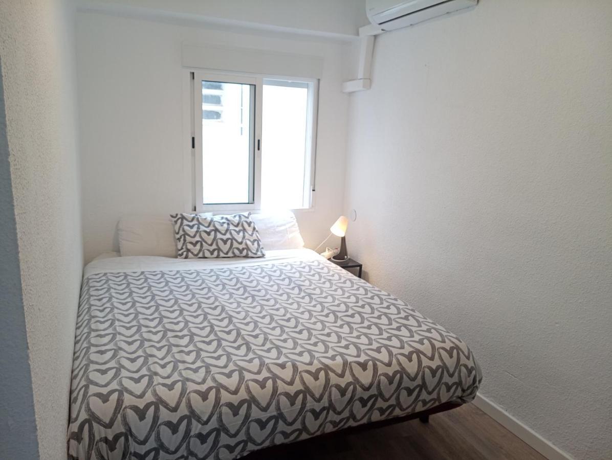 Buena Onda Malaga Apartment Exterior photo